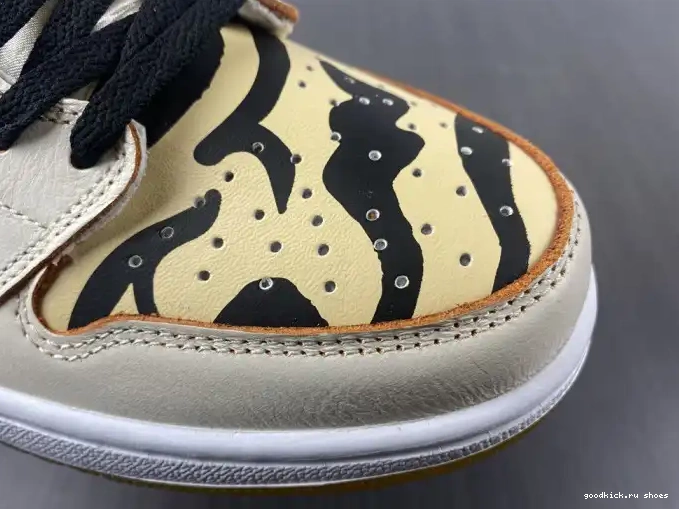Cheap the Air DH6932-100 Tiger Jordan of OG Low 1 Year 0430